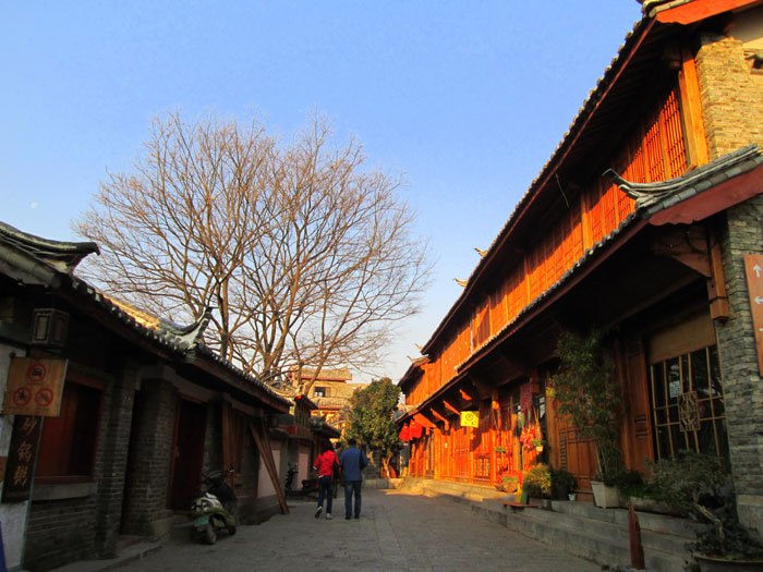 Suasana Kota Kuno Lijiang di pagi hari