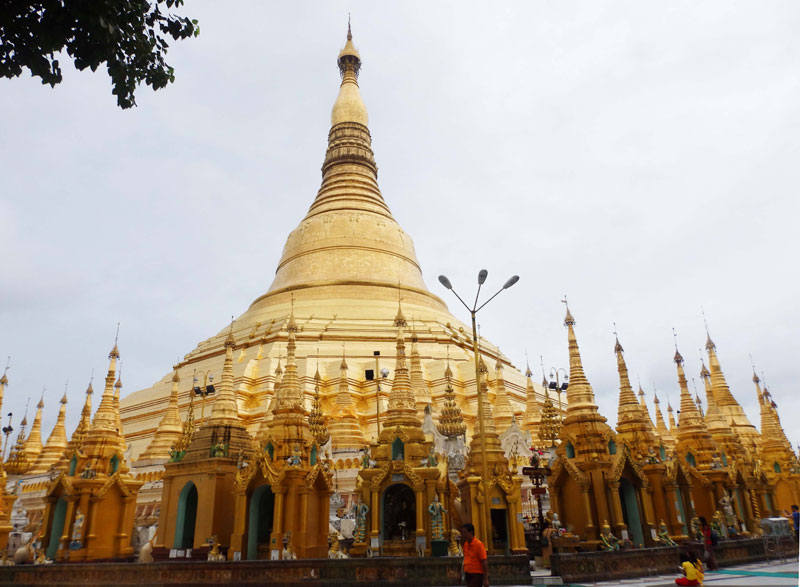Jalan-jalan ke Yangon