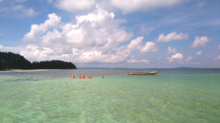 Snorkeling di Pulau Abang
